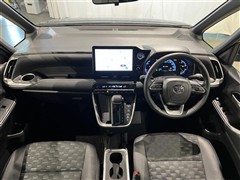 ヴォクシー ハイブリッド S-Z