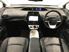 プリウス A ツーリングセレクション