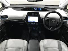 プリウス A プレミアム