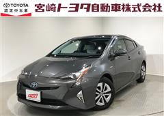 プリウス A