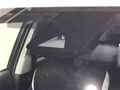 プリウスアルファSチューンブラック2