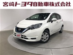 日産　ノート e-パワー X