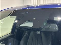 ヤリス ハイブリッド X