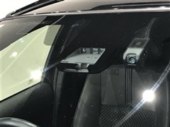 アクア クロスオーバー グラム