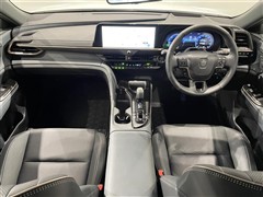 クラウン エステートRS