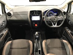 ノート e-パワー メダリスト