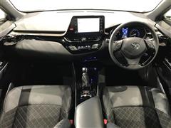 C-HR Gモードネロセーフティ+3