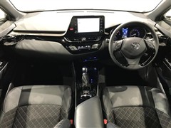 C-HR Gモードネロセーフティ+3