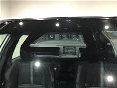 カローラアクシオ HV G WバイB