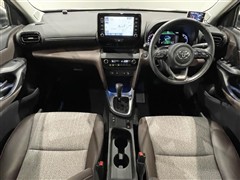 ヤリスクロス Z