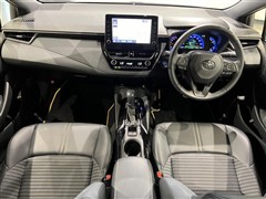 カローラスポーツ ハイブリッド G