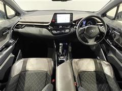 C-HR ハイブリッドG