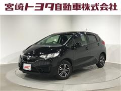 ホンダ　フィット 13G Fパッケージ