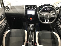 ノート e-パワー X