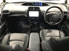 プリウスPHV A プレミアム