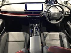 プリウスPHV Z
