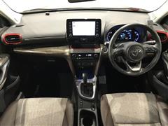 ヤリスクロス Z