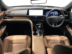 クラウン スポーツ Z