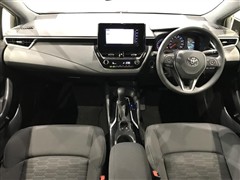 カローラスポーツ G X