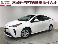 トヨタ プリウス S