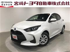 ヤリス ハイブリッド X