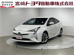 トヨタ プリウス A ツーリングセレクション