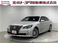 トヨタ クラウンマジェスタ HV F