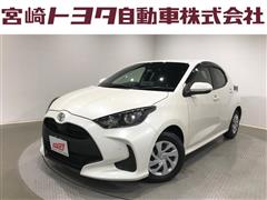 トヨタ ヤリス X
