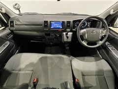 ハイエースバンDX GLパッケージ