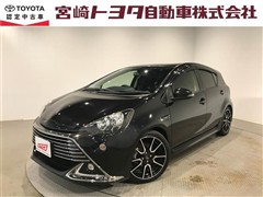 トヨタ　アクア G G's