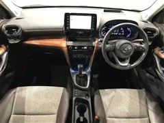 ヤリスクロス ハイブリッド Z