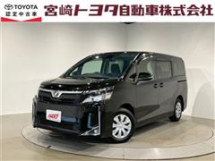 トヨタ ヴォクシー X