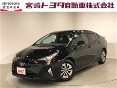 プリウス A