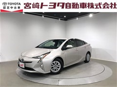 トヨタ プリウス S セーフティパッケージ