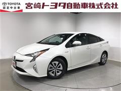 トヨタ プリウス A