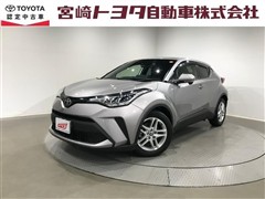 トヨタ C-HR S-T