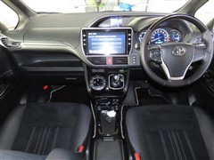 エスクァイアHV GIプレミアムBLテ