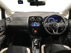 ノート e-パワー X