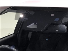 プリウス Sセーフティプラス