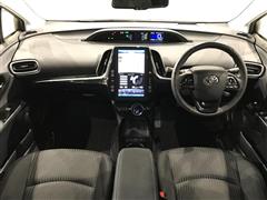 プリウスPHV A ナビパッケーシ