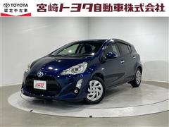 トヨタ アクア S スタイルブラック