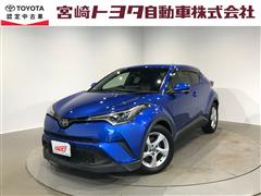 トヨタ C-HR S-T LEDパッケージ