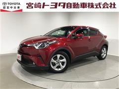 トヨタ C-HR S