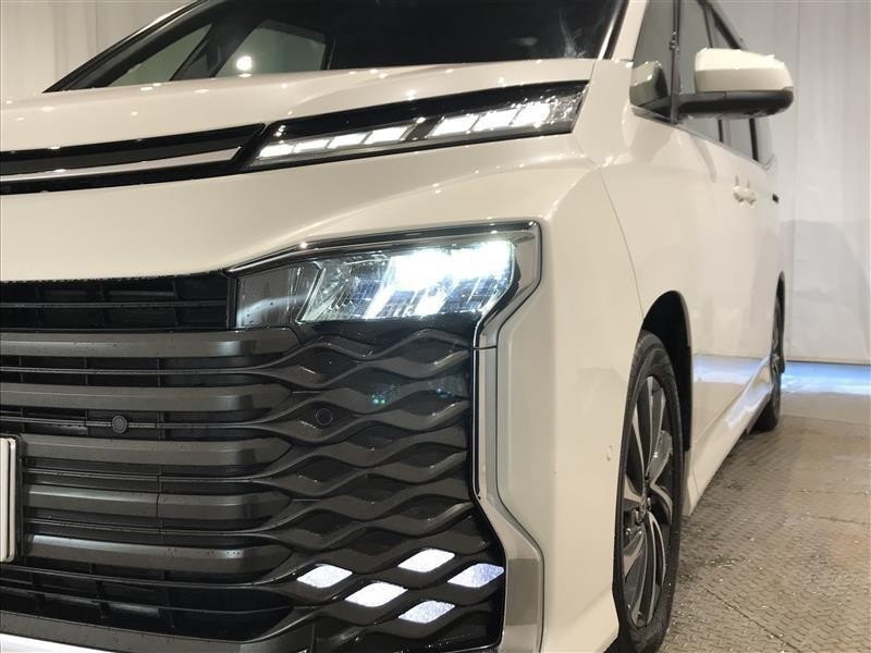 ニューオフィシャル中古 カワサキ Ninja ZX－4R SE 2026年モデル パールロボ