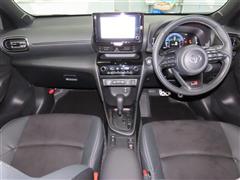 ヤリスクロス GR スポーツ