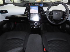 プリウスPHV Sナビパッケージ