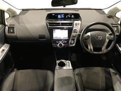 プリウスアルファ G