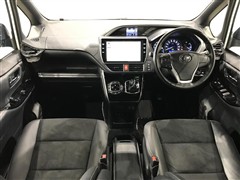 ヴォクシーHV ZSキラメキ3