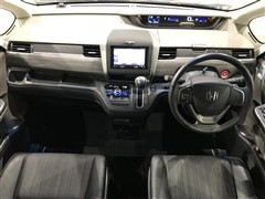 フリードプラス G