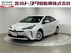 プリウス Sセーフティプラス2